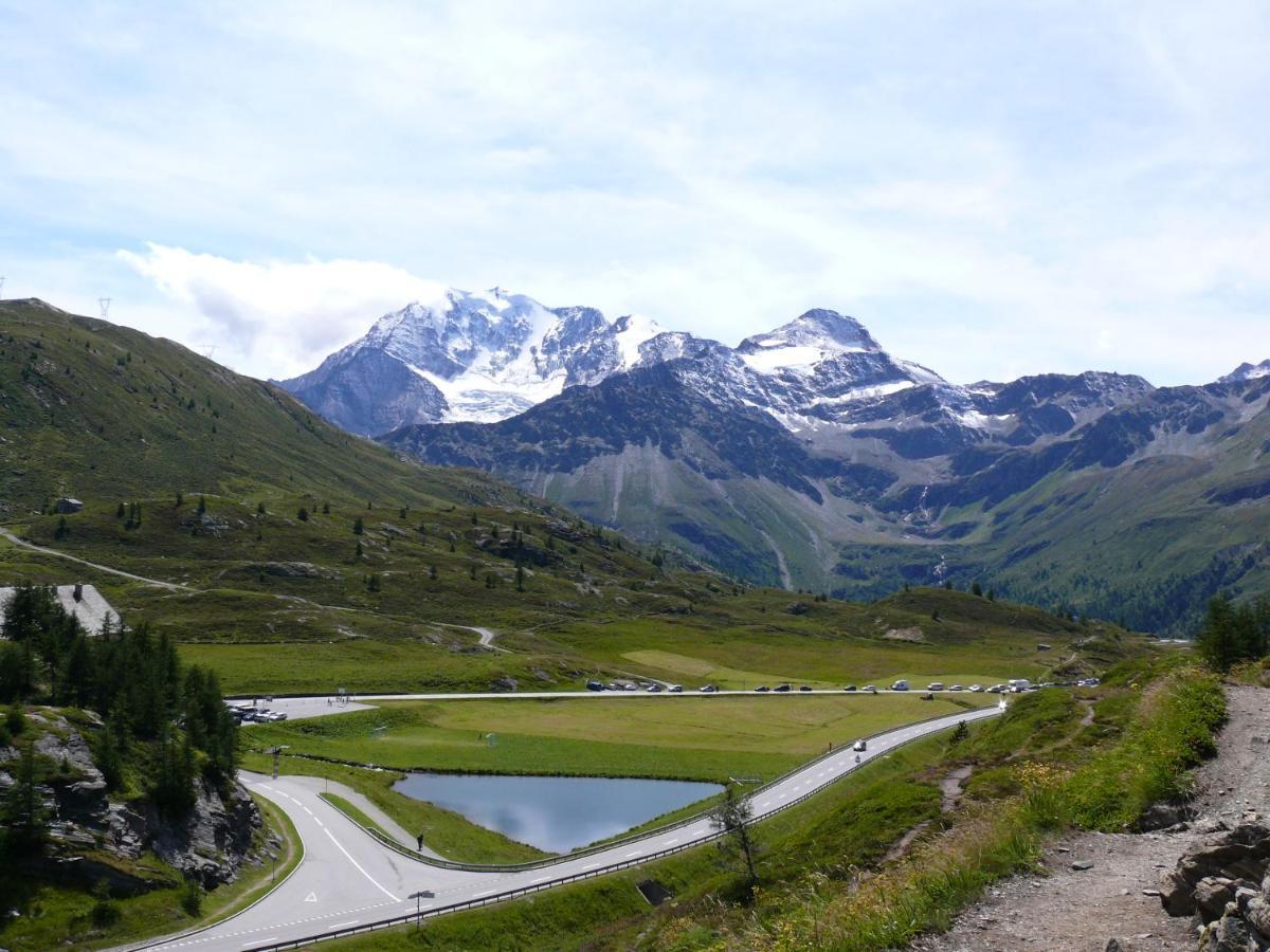 Hotel Simplon-Blick Exteriör bild