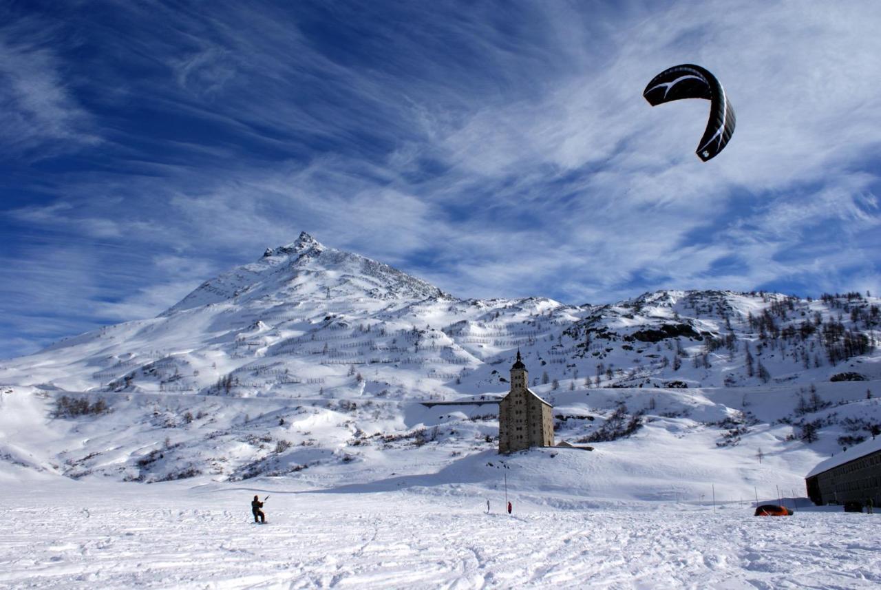 Hotel Simplon-Blick Exteriör bild